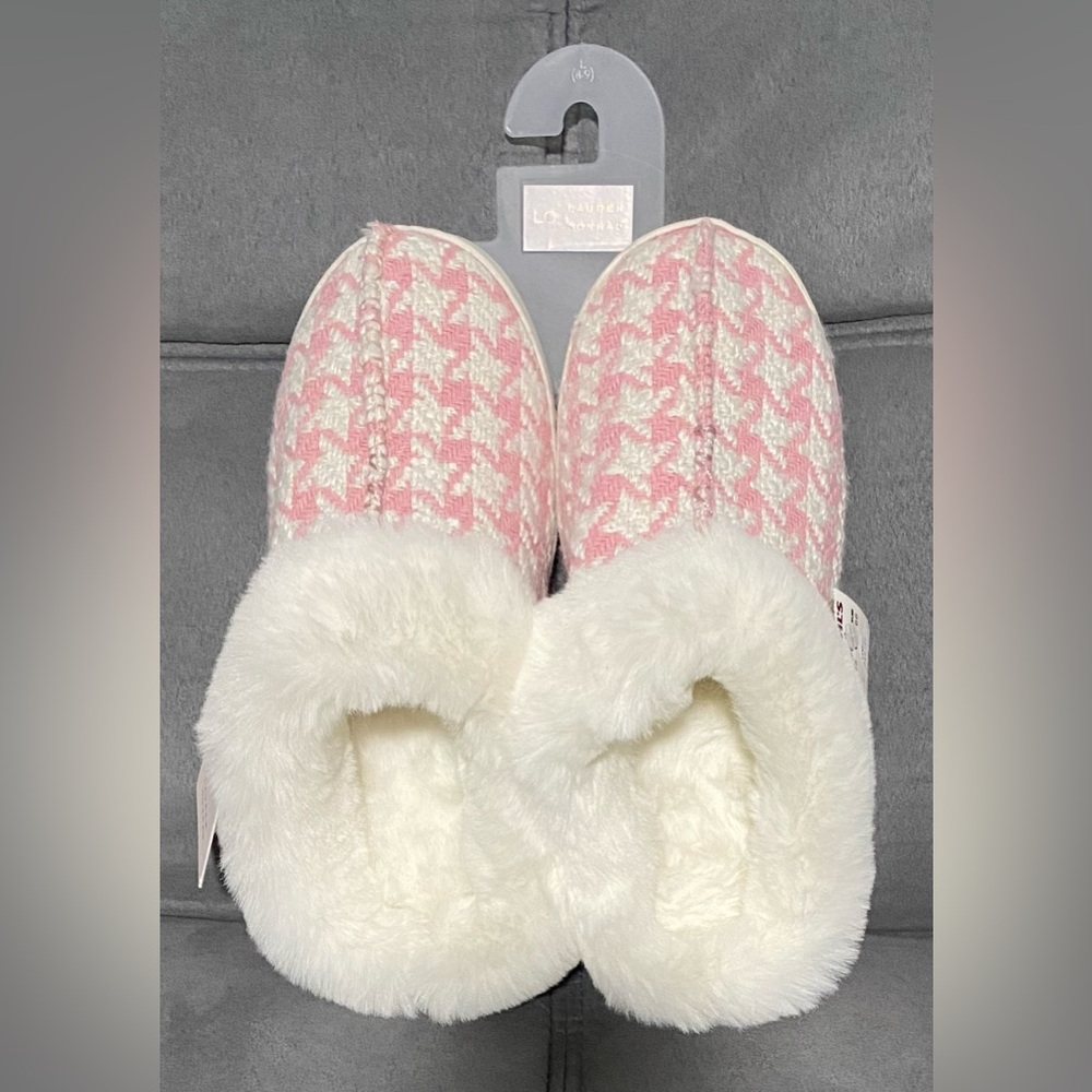 Lauren Conrad Pink & White Plush Fuzzy Slippers sz Large 8-9 NWT